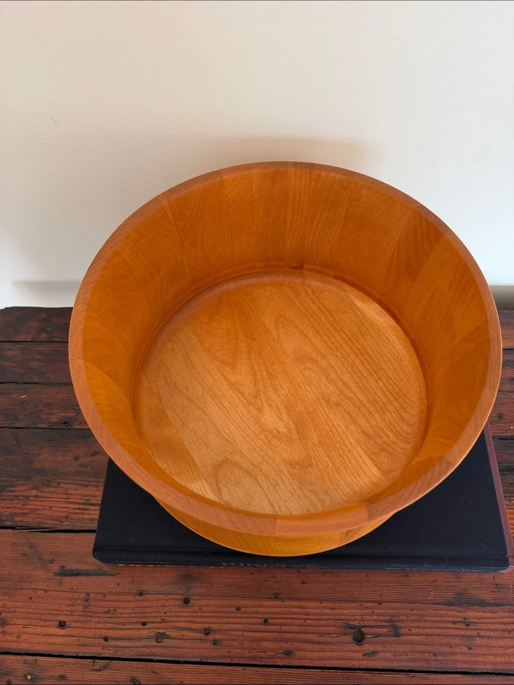 Williams Sonoma John McLeod Light Wood Serving Bowl with Natural Grain.